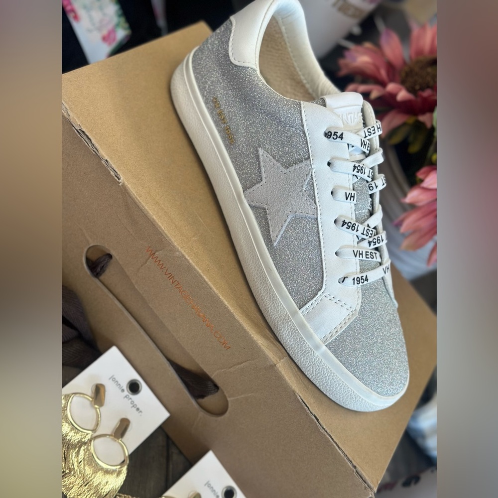 Vintage Havana Ultra Sparkle Shoes Size 9